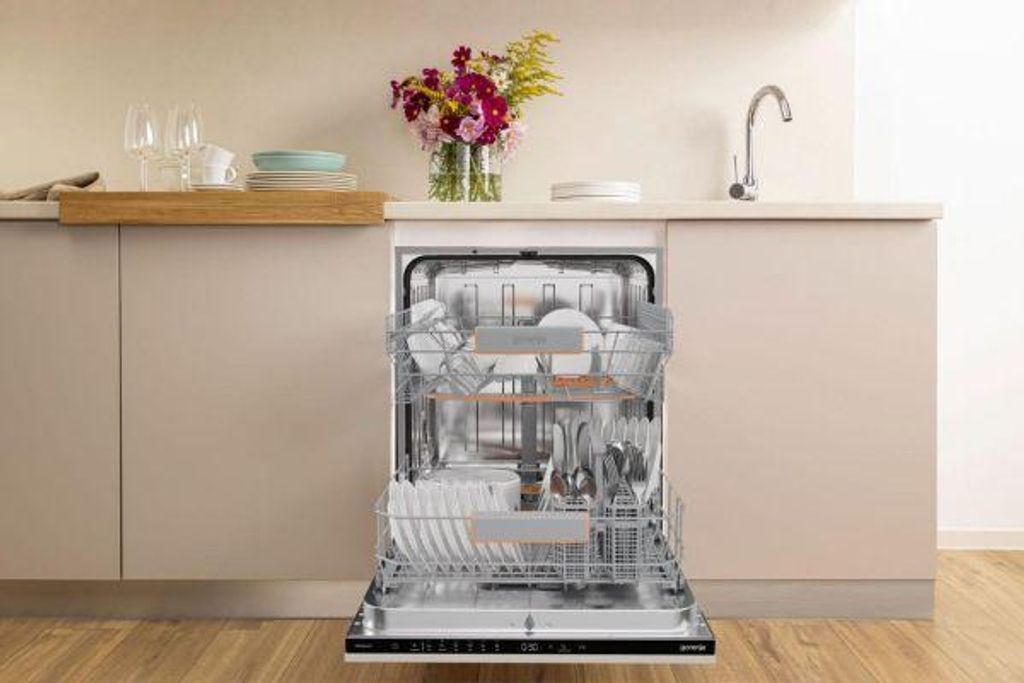 gorenje GV642C65 Geschirrspüler, vollintegrierbar (Lieferung ohne Möbelfront), TouchControl, TotalDry, 60 cm