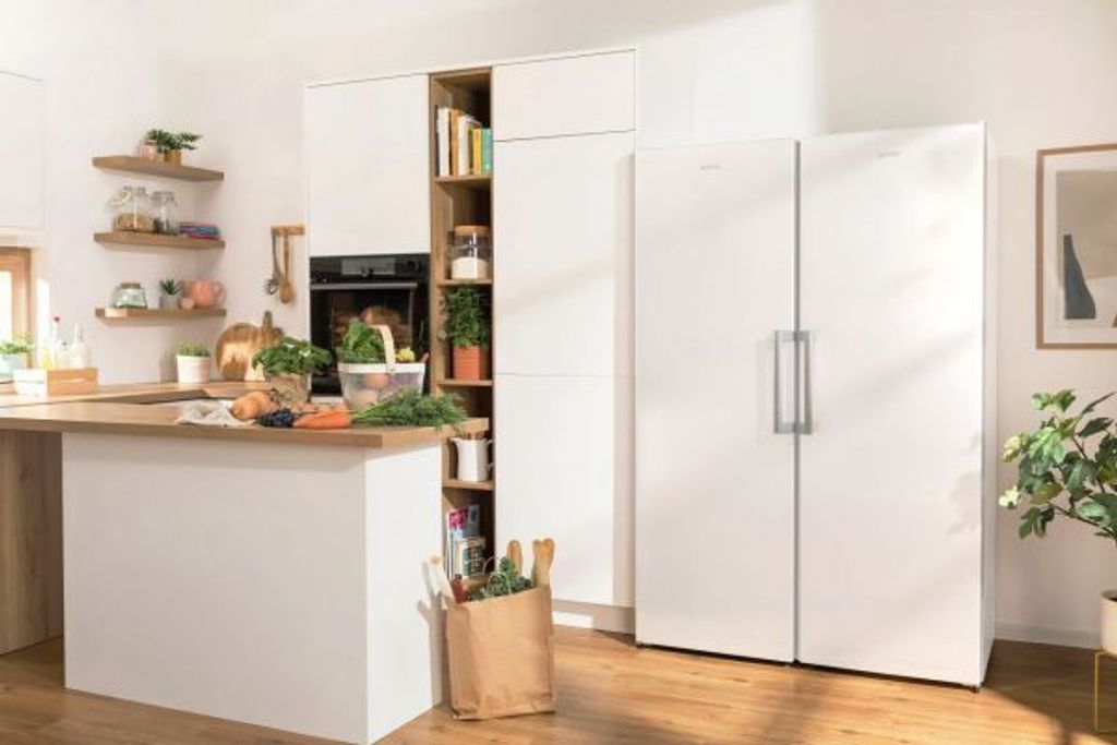 gorenje R619EEW5 Standkühlschrank, 398 Liter, Türanschlag wechselbar, Weiß