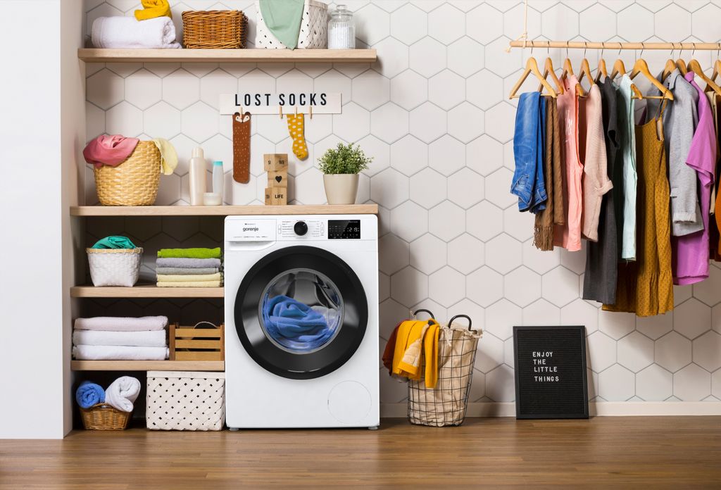 gorenje WPNEI84A1TS Waschmaschine, 8kg, 1400 U/min., Dampffunktion, 15 Progamme, WaveActive Trommel, ConnectLife WIFI