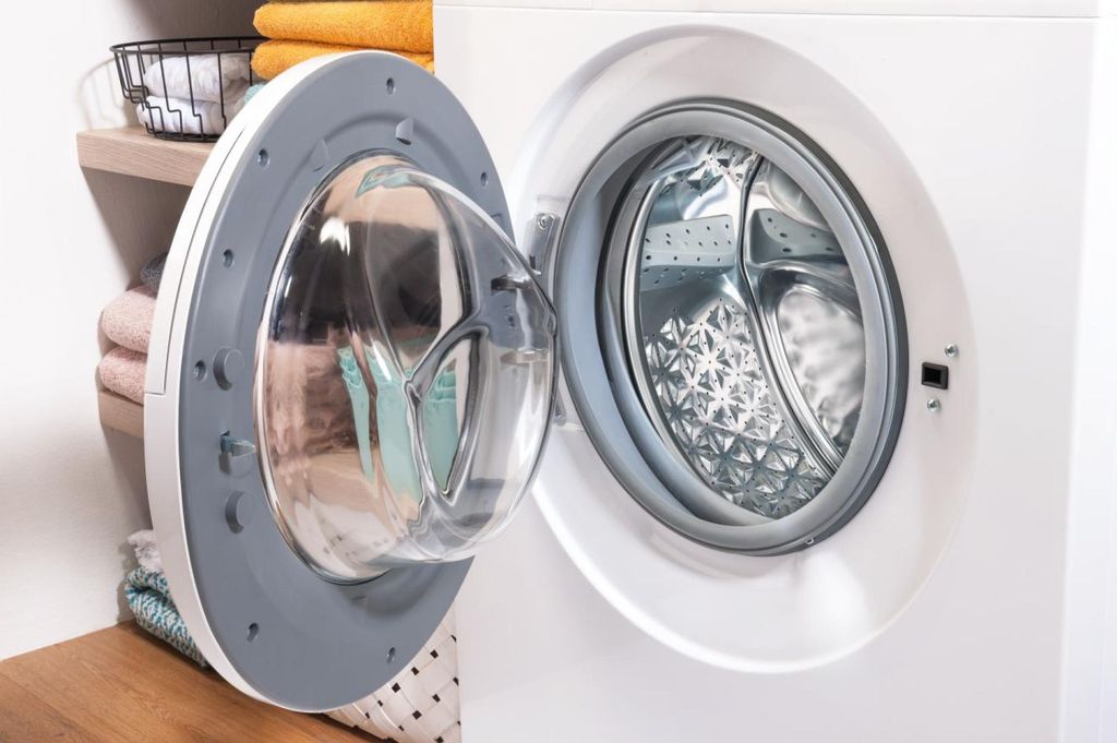 gorenje WNHEI74SAPS/DE Waschmaschine - Freistehend - Frontlader 7 kg Fassungsvermögen - 1400 U/min. - AquaStop - Weiß - 15 Programme