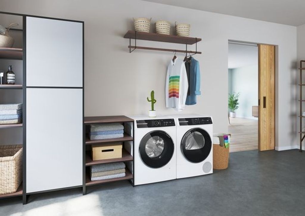 Bosch Serie 4 WTH83V03, Freistehend, Frontlader, Kondensation, Weiß, Drehregler, Rechts